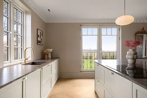 Integrerte hvitevarer holder inntrykket rent og pent