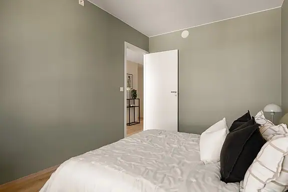 Det er også plass til garderobeskap