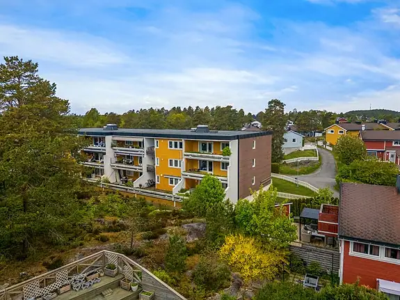 Leiligheten ligger i byggets 3. etasje