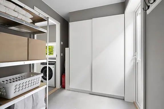 Boden har også egen utgang til hagen, noe som er svært praktisk