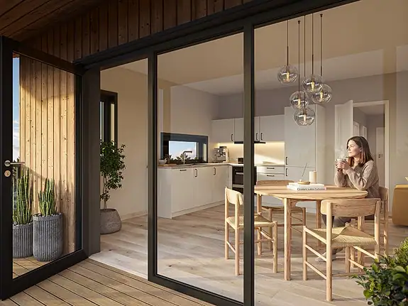 Romslig balkong eller terrasse, avhengig av etasje